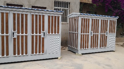 中國鐵塔用戶外一體化機(jī)房整裝待發(fā)