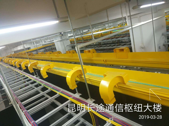 云南電信IDC數(shù)據(jù)機(jī)房走線架及尾纖槽安裝-云茂通信客戶案例